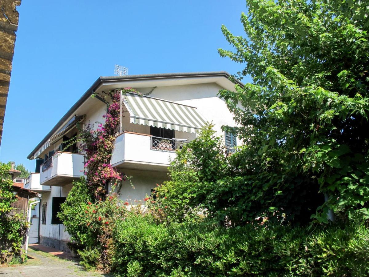 Apartment Ilaria 2 By Interhome Marina di Massa Exterior photo